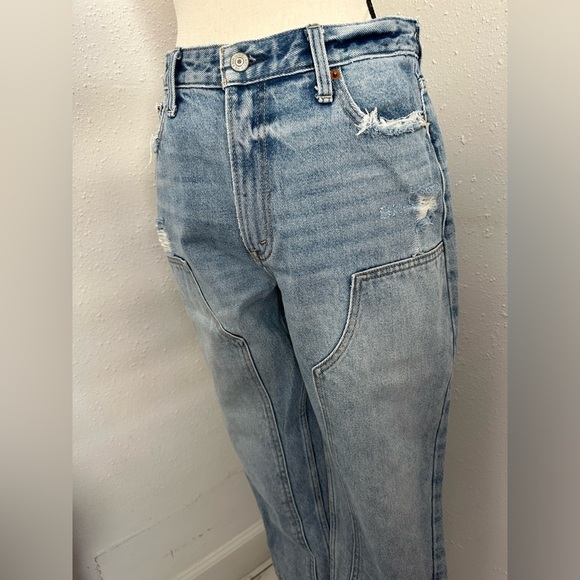 Abercrombie and Fitch Distressed Woman’s Jeans - Picture 4 of 5